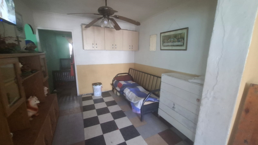 2 Bedroom Property for Sale in Lentegeur Western Cape